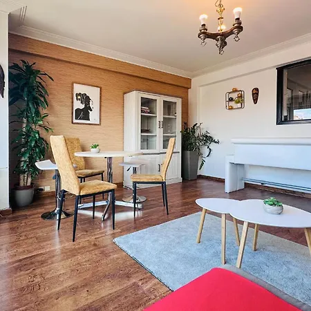 Gorgeous In With Kitchen Apartament